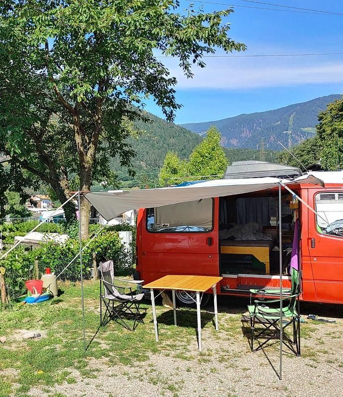 Gebraucht Ford Transit 77 PS (56 kW) 1986 Rot Van / Kleinbus