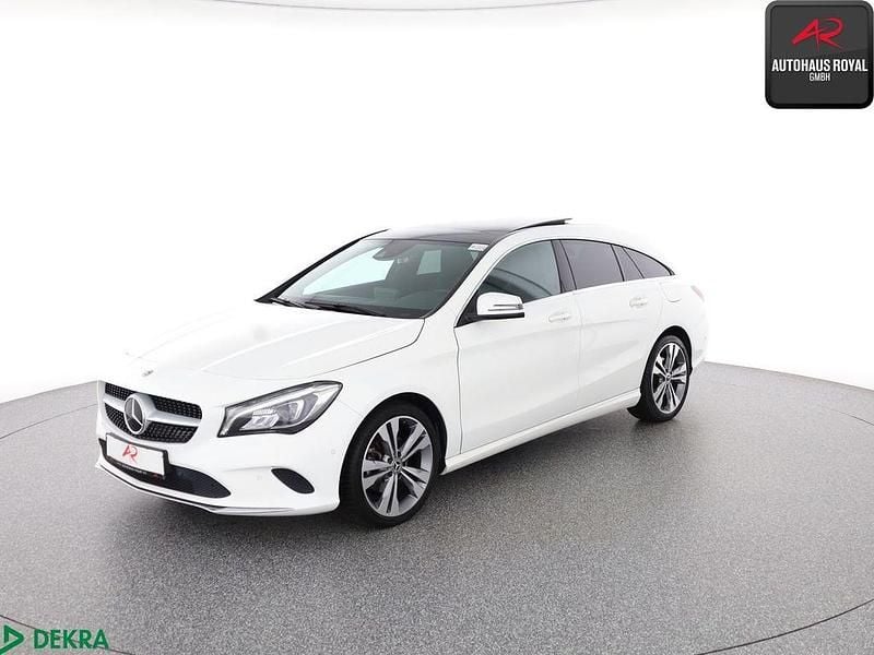 Gebraucht Mercedes CLA220 Shooting Brake Urban 184 PS (135 kW) 2019 Polarweiss Kombi