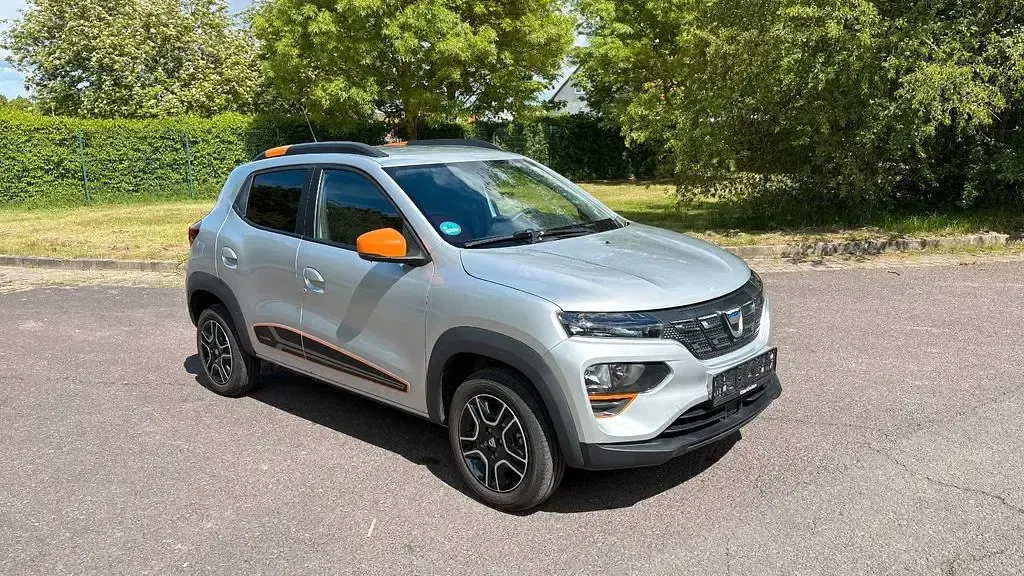 Occasion Dacia Spring Comfort Plus 33 kW (45 ch) 2021 Argent Citadine