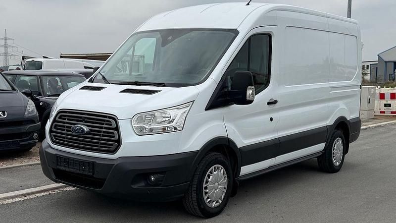 Second-hand Ford Transit 155 CP (114 kW) 2015 Alb Monovolum