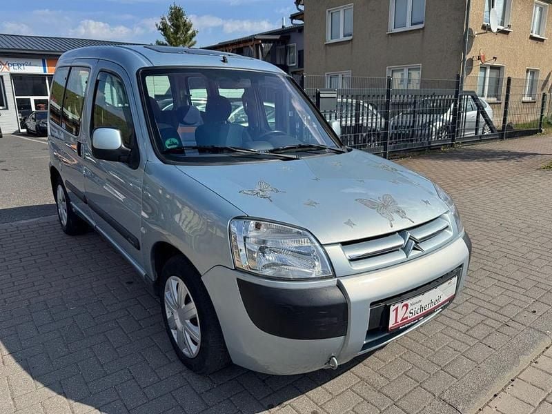 Gebraucht Citroën Berlingo 109 PS (80 kW) 2004 Blau Van / Kleinbus