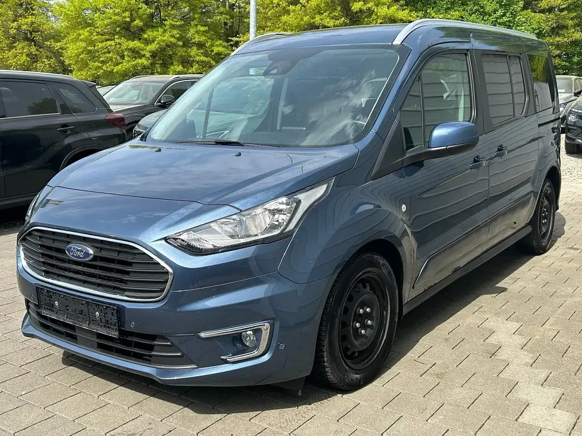 Gebraucht Ford Tourneo Connect Titanium 120 PS (88 kW) 2022 Blau Van / Kleinbus