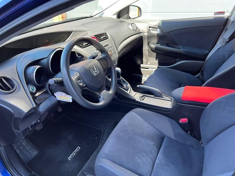 Gebraucht Honda Civic Comfort 99 PS (72 kW) 2012 Blau Limousine