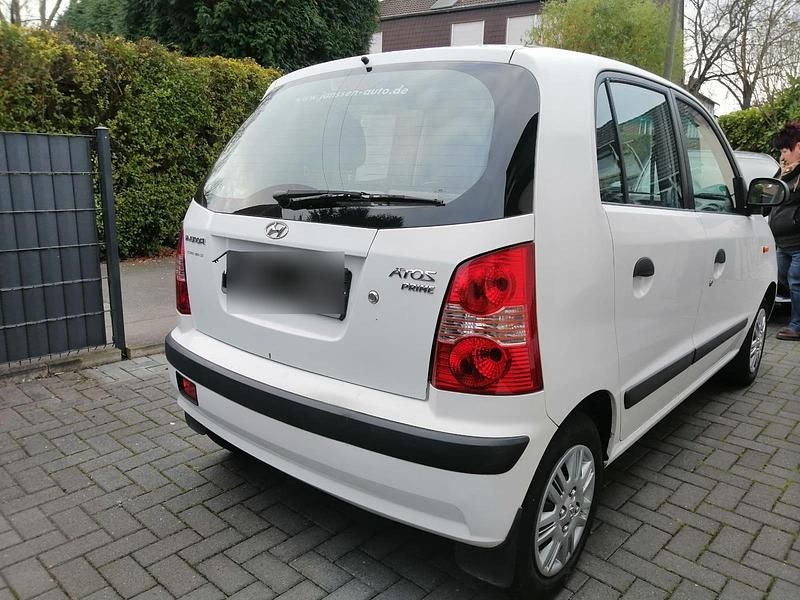 Weiß Gebraucht 2007 Hyundai Atos Prime Kleinwagen | 2.999 € (Teuer) - Bild 1/4