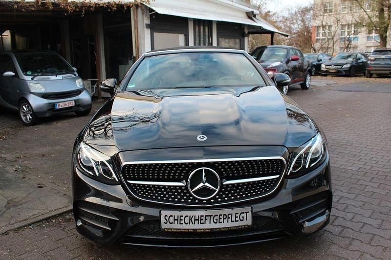Gebraucht Mercedes E200 184 PS (135 kW) 2019 Schwarz Cabrio