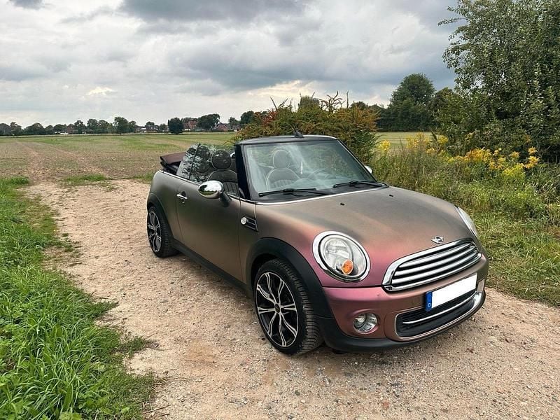 Grün Gebraucht 2011 Mini Cooper Cabriolet Cabrio | 6.990 € (Guter Preis) - Bild 1/4