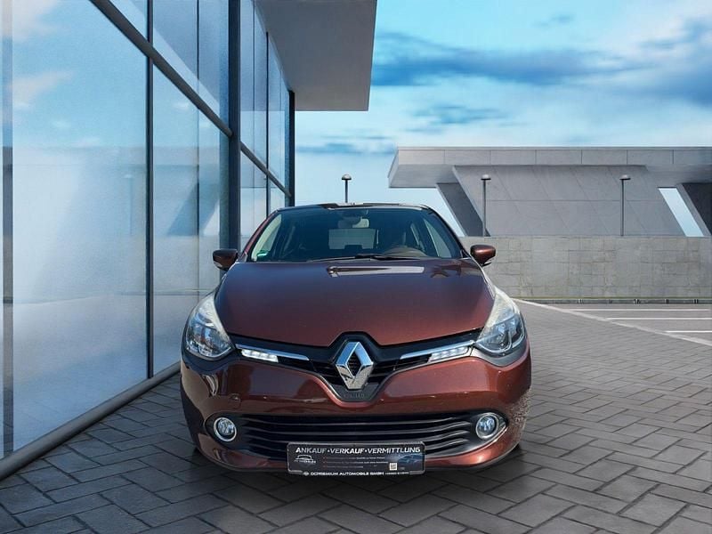 Gebraucht Renault Clio IV Luxe 120 PS (88 kW) 2015 Braun Kleinwagen