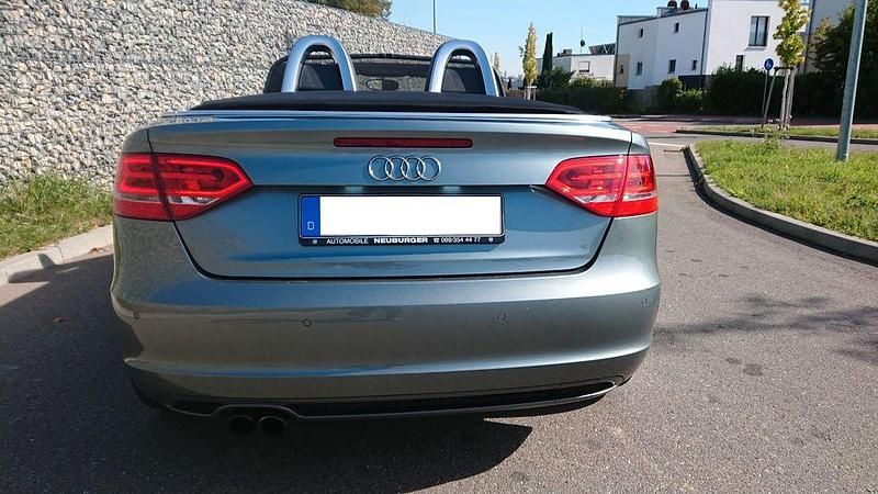 Gebraucht Audi A3 Cabriolet Comfort 160 PS (117 kW) 2011 Grau Cabrio