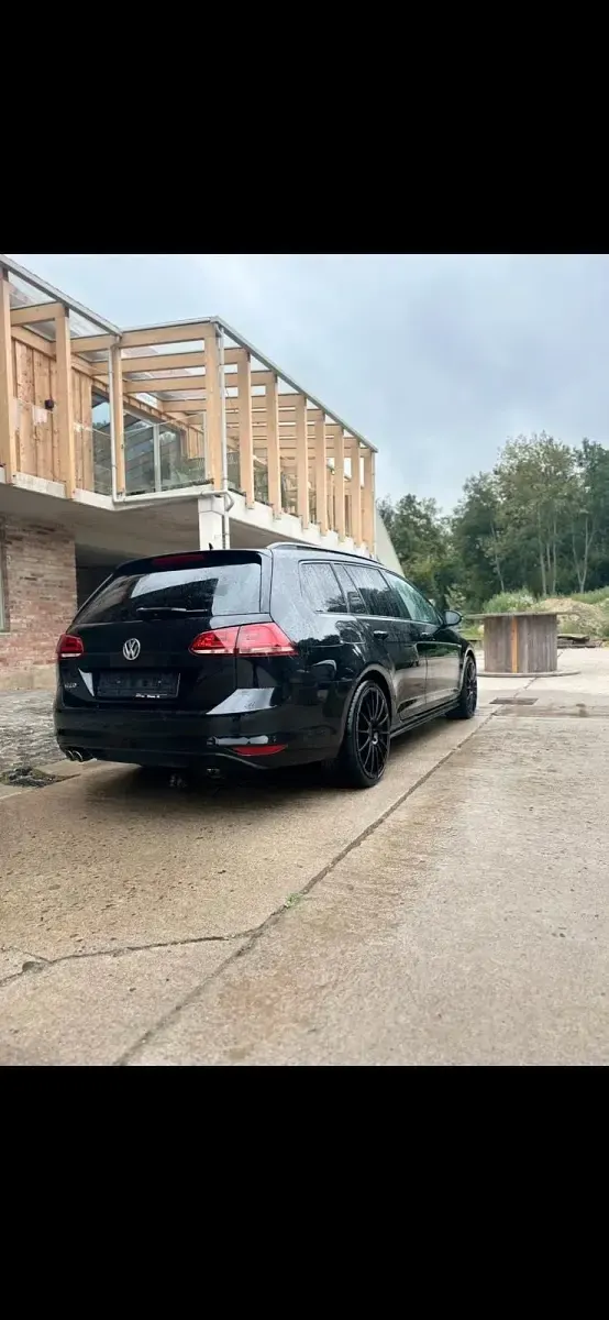 Second-hand VW Golf VII GTD 184 CP (135 kW) 2017 Negru Break