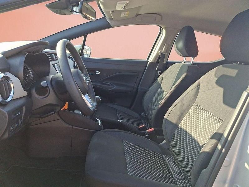 Gebraucht Nissan Micra Acenta 101 PS (74 kW) 2020 Silber Kleinwagen