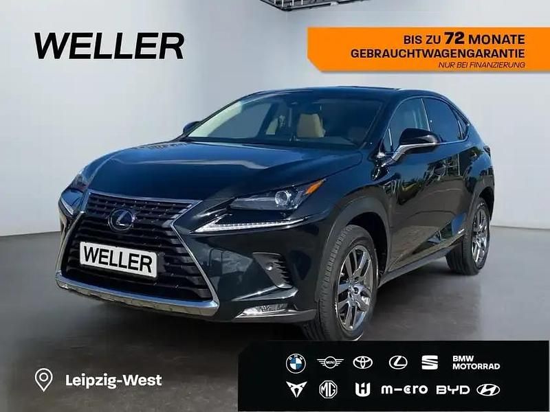 Schwarz Gebraucht 2018 Lexus NX300h Business Edition SUV | 28.390 € (Guter Preis) - Bild 1/3