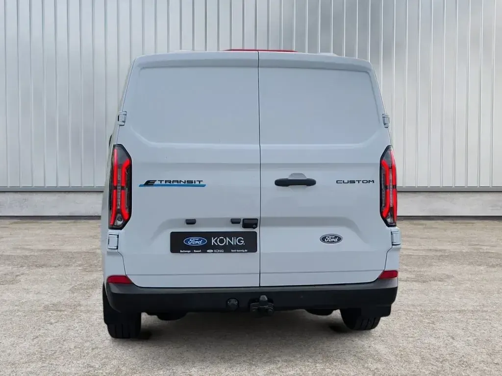Nowe Ford E-Transit Trend 100 kW (136 KM) 2026 Biały Van
