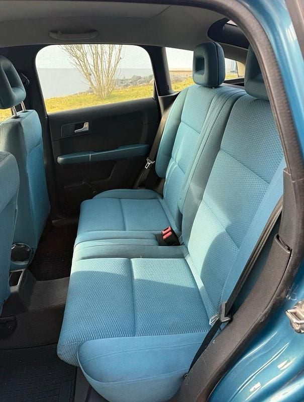 Second-hand Audi A2 75 CP (55 kW) 2002 Albastru Hatchback