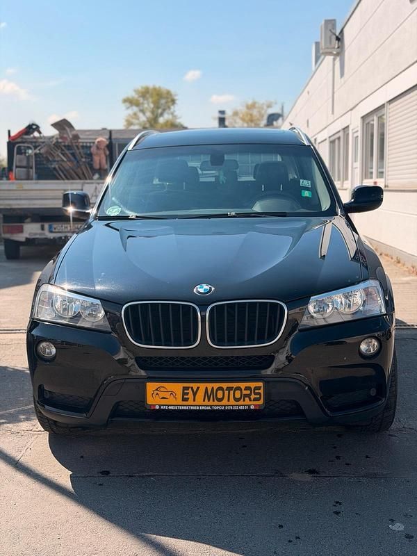 Gebraucht BMW X3 180 PS (132 kW) 2011 Schwarz SUV