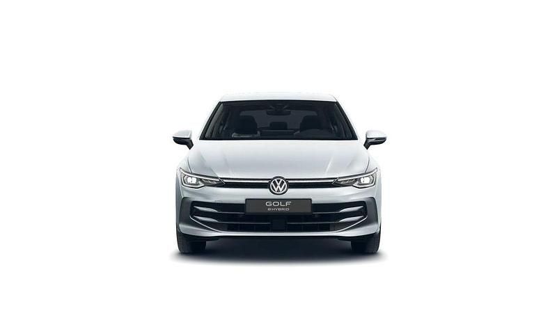 Gebraucht VW Golf VIII Style 204 PS (150 kW) 2025 Silber Limousine