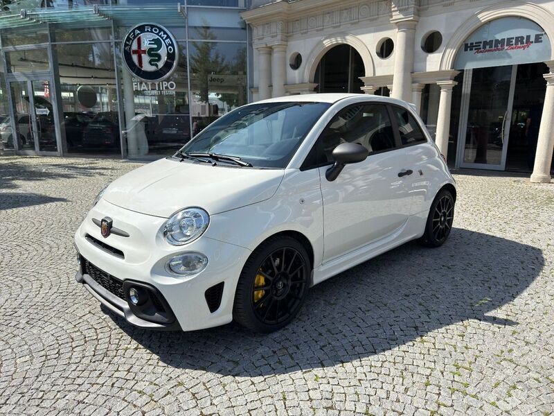 Gara weiß Neu 2024 Abarth 695 Kleinwagen | 34.990 € (Etwas zu teuer) - Bild 1/4