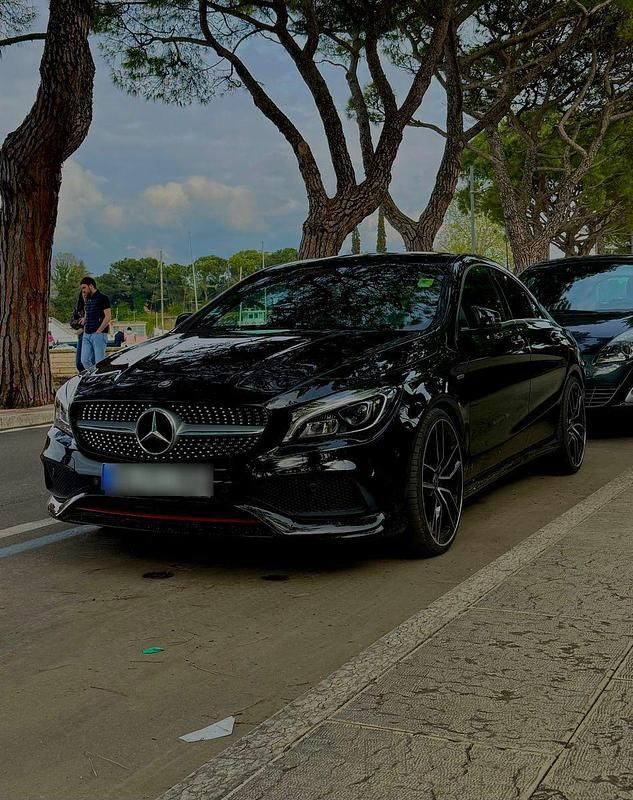 Schwarz Gebraucht 2016 Mercedes 250 Sport Edition Coupé | 21.800 € (Guter Preis) - Bild 1/4
