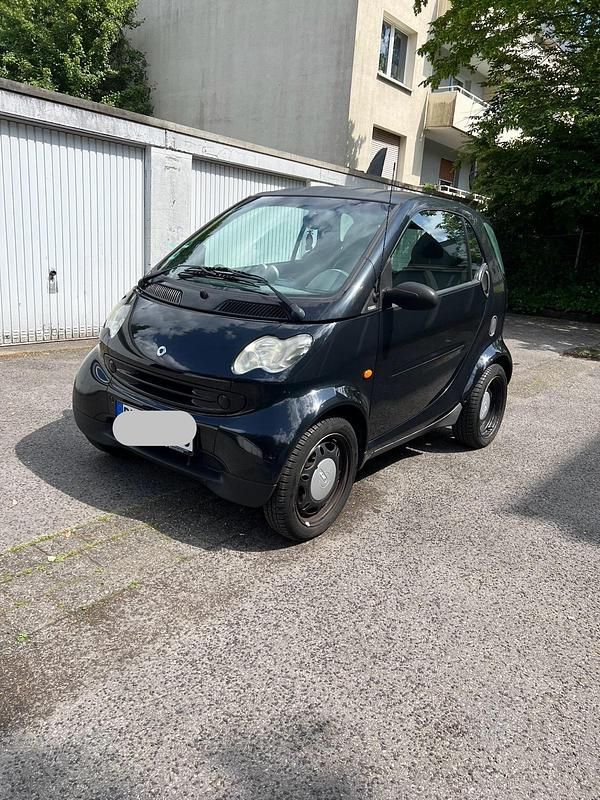 Schwarz Gebraucht 2004 Smart ForTwo Coupé Kleinwagen | 1.850 € (Fairer Preis) - Bild 1/4