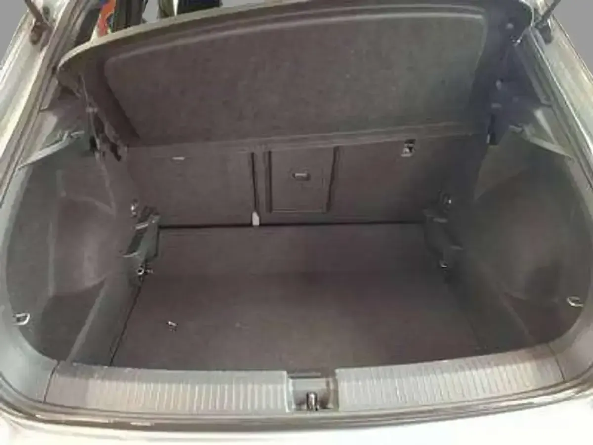 Gebraucht VW T-Roc Cabriolet R-line 150 PS (110 kW) 2025 Silber SUV