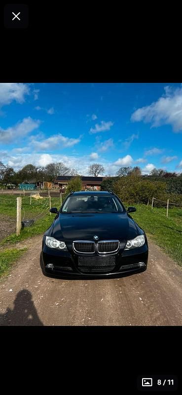 Gebraucht BMW 320 177 PS (130 kW) 2008 Schwarz Kombi