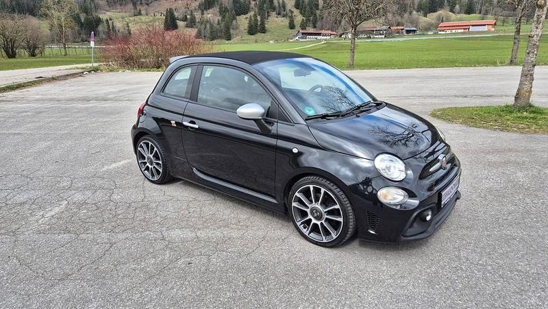 Gebraucht Abarth 595C Turismo 165 PS (121 kW) 2022 Schwarz Cabrio