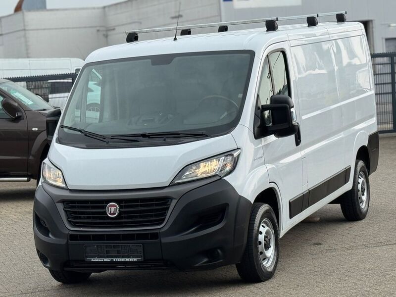 Weiß Gebraucht 2021 Fiat Ducato Van | 14.900 € (Superpreis) - Bild 1/4