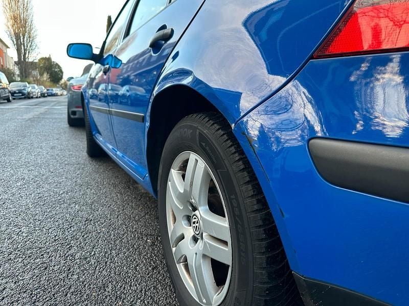 Gebraucht VW Golf IV 75 PS (55 kW) 2001 Blau Limousine