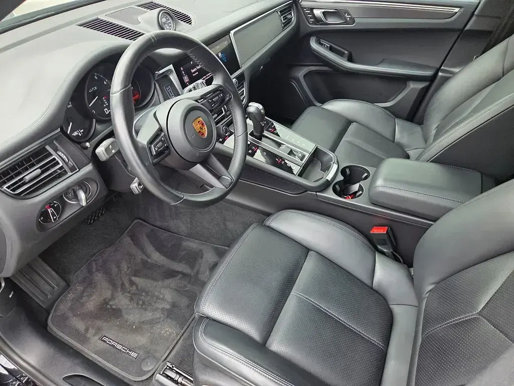 Gebraucht Porsche Macan GTS 441 PS (324 kW) 2021 Schwarz SUV
