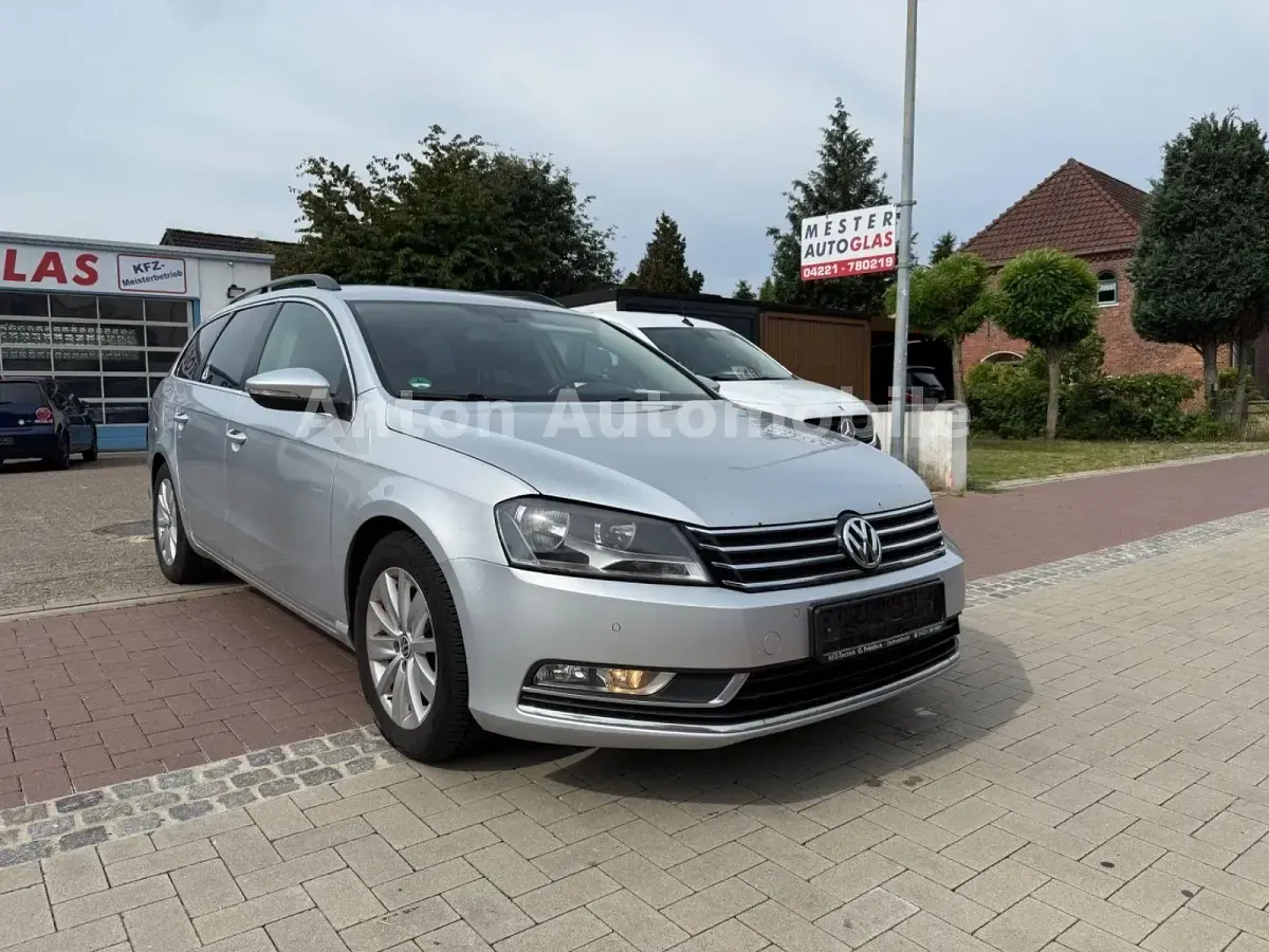 Gebraucht VW Passat Comfortline 140 PS (102 kW) 2012 Silber Kombi