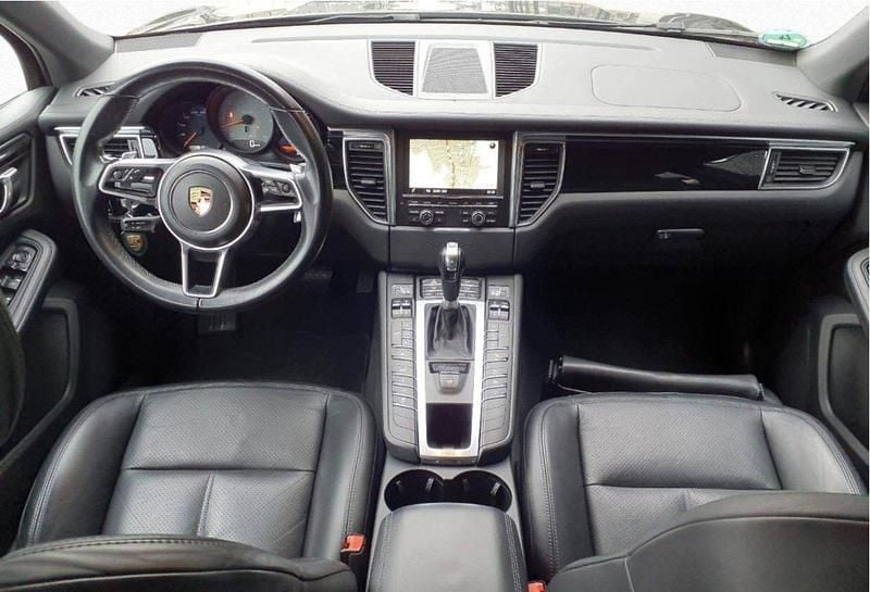 Gebraucht Porsche Macan 258 PS (189 kW) 2015 Schwarz SUV