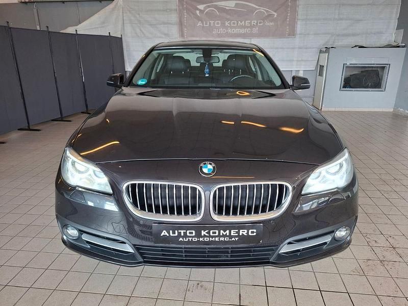 Gebraucht BMW 528 Luxury Line 245 PS (180 kW) 2015 Grau Limousine