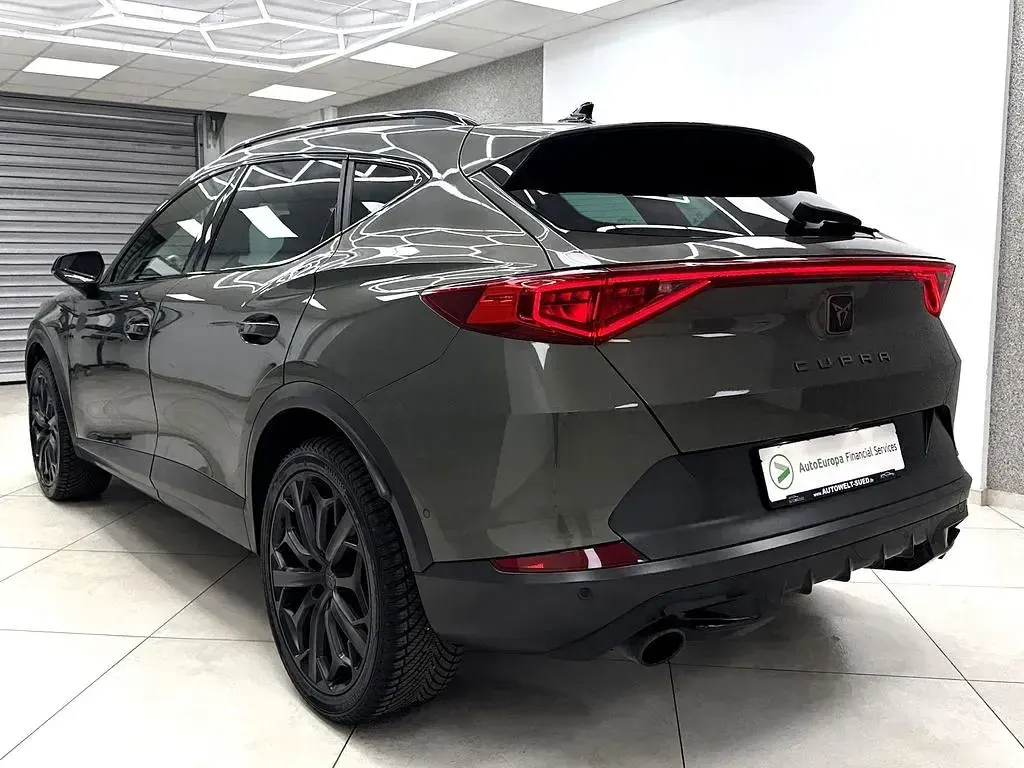 Gebraucht Cupra Formentor VZ 245 PS (180 kW) 2024 Sonderfarbe kliffgrau (metallic) SUV