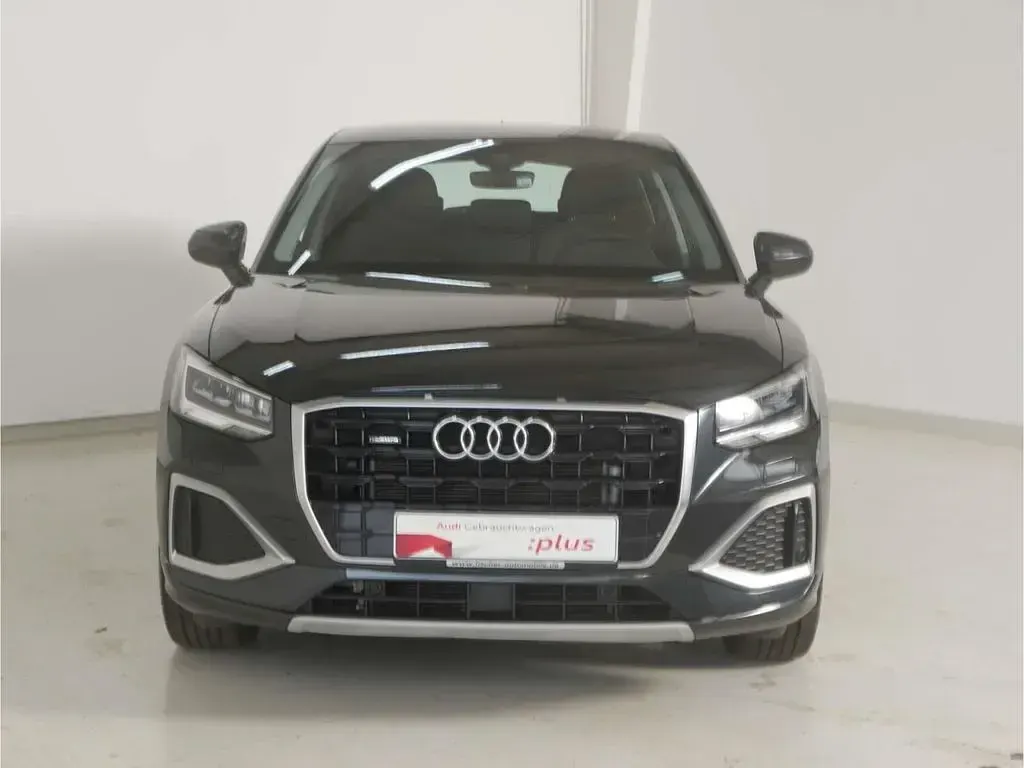Gebraucht Audi Q2 Advanced 150 PS (110 kW) 2023 Grau SUV