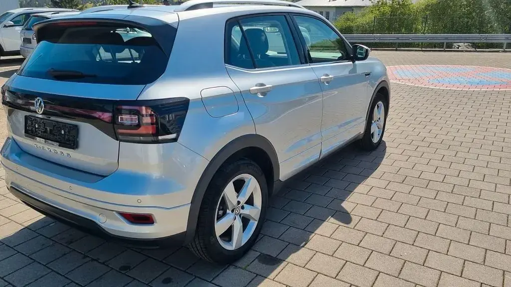 Gebraucht VW T-Cross Style 116 PS (85 kW) 2020 Silber SUV