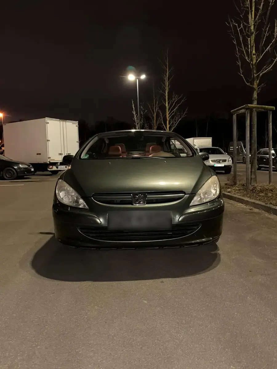 Gebraucht Peugeot 307 CC 136 PS (100 kW) 2003 Schwarz Cabrio