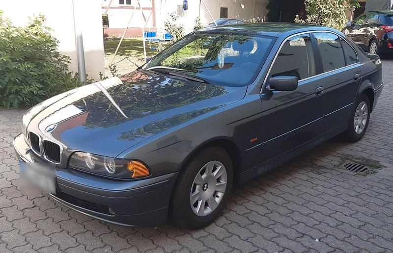 Gebraucht BMW 520 170 PS (125 kW) 2003 Grau Limousine