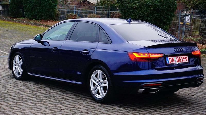 Gebraucht Audi A4 Advanced 150 PS (110 kW) 2020 Blau Limousine