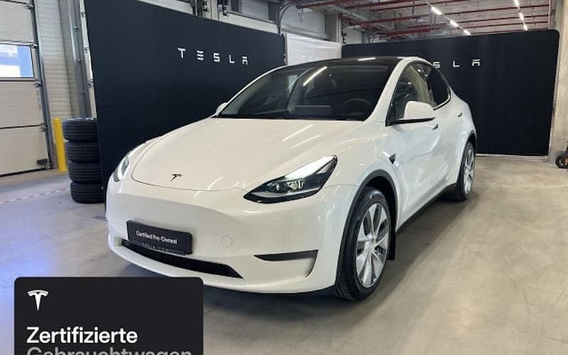 Gebraucht Tesla Model Y 273 kW (372 PS) 2022 Weiß SUV