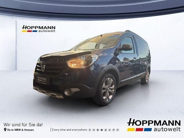 Blau cosmos Gebraucht 2017 Dacia Dokker Van | 8.690 € (Guter Preis) - Bild 1/4