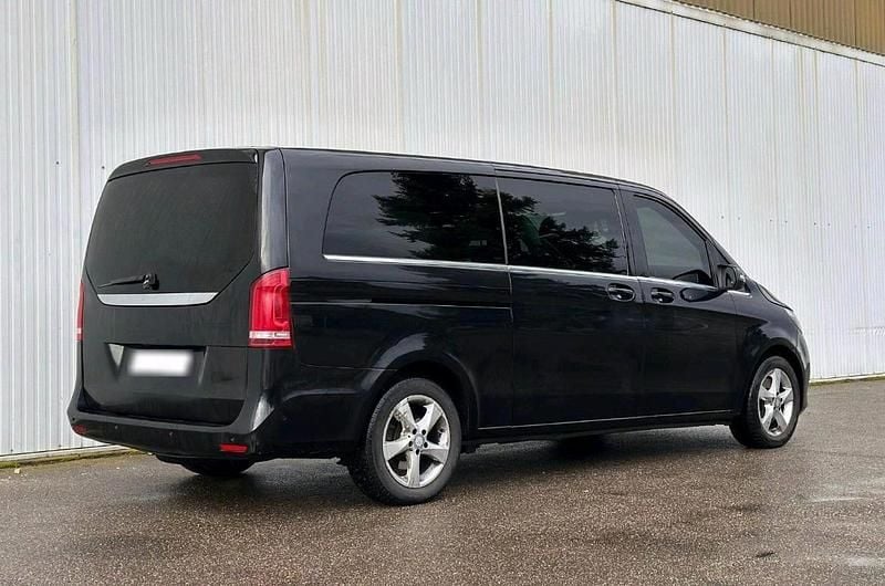Gebraucht Mercedes V250 190 PS (139 kW) 2016 Schwarz Van / Kleinbus