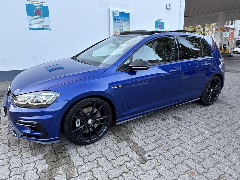 Gebraucht VW Golf VII R 300 PS (220 kW) 2019 Blau Kleinwagen