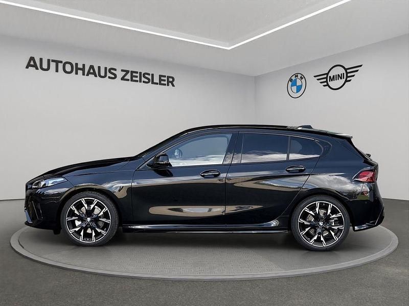Nowe BMW 120 Performance 170 KM (125 kW) 2025 Czarny Hatchback