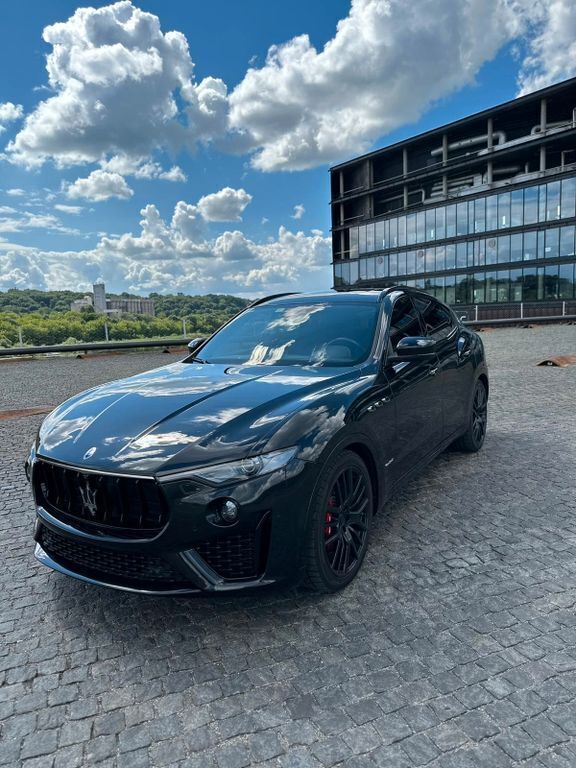 Schwarz Gebraucht 2019 Maserati Levante SUV | 40.000 € - Bild 1/4