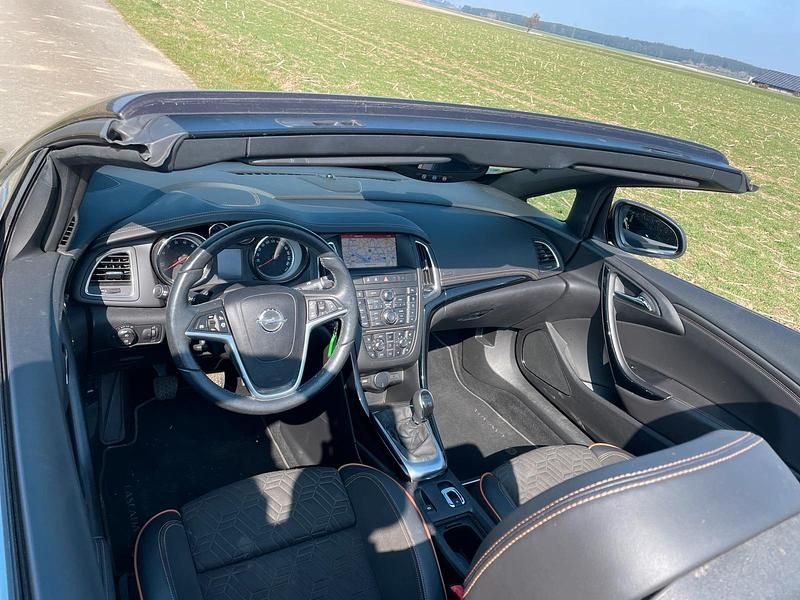 Gebraucht Opel Cascada 200 PS (147 kW) 2016 Braun Cabrio