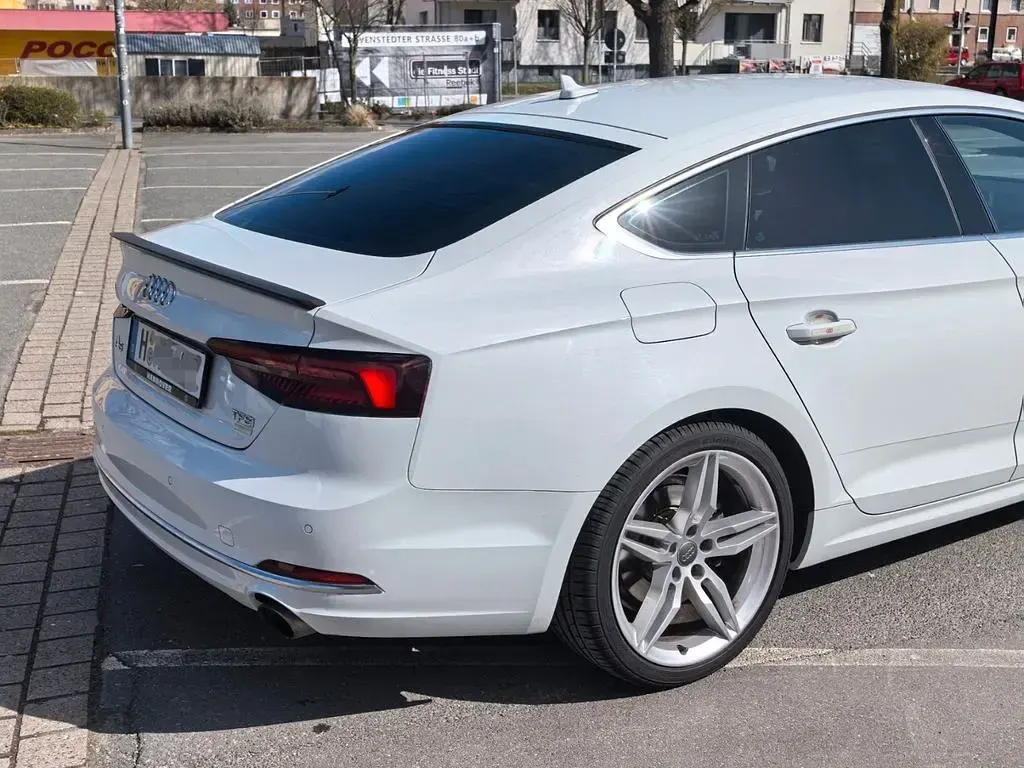 Gebraucht Audi A5 Sportback S-Line 190 PS (139 kW) 2017 Weiß Kleinwagen