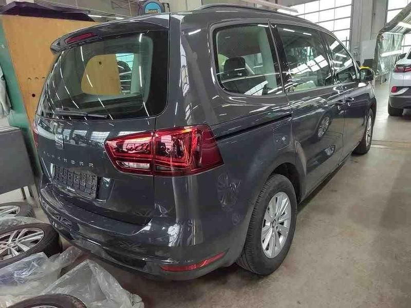 Gebraucht Seat Alhambra Style 150 PS (110 kW) 2022 Grau Van / Kleinbus