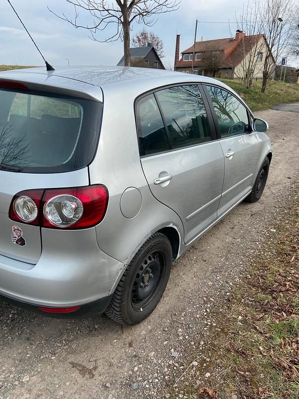 Gebraucht VW Golf Plus 75 PS (55 kW) 2005 Silber Van / Kleinbus