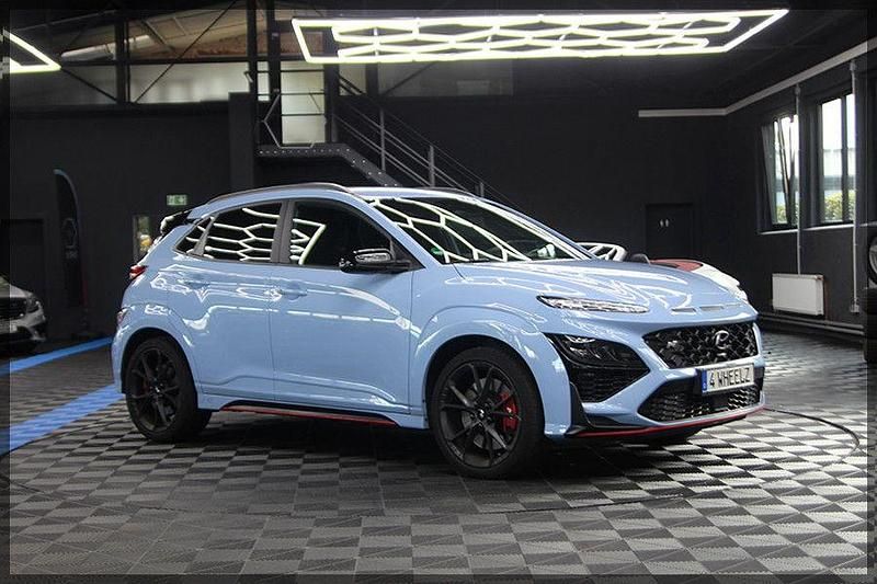 Blau Gebraucht 2023 Hyundai Kona SUV | 29.499 € (Fairer Preis) - Bild 1/4