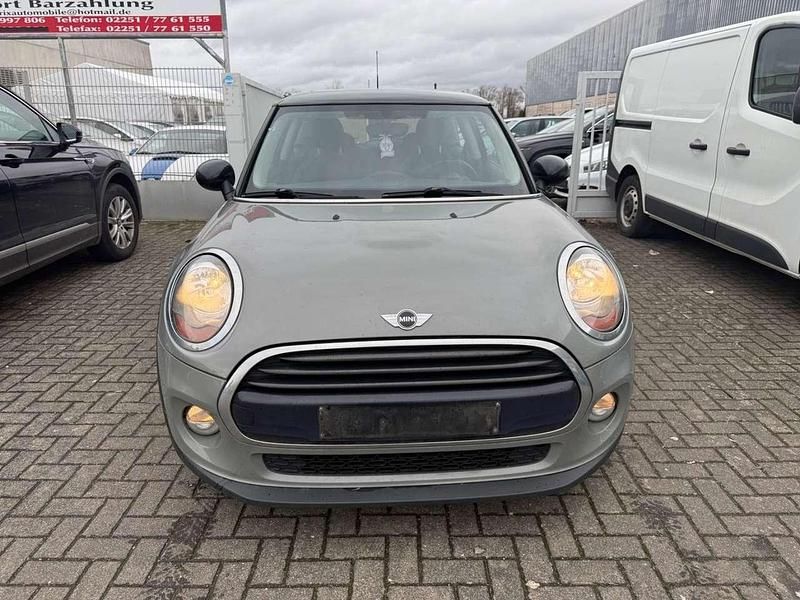 Usata Mini Cooper D 116 CV (85 kW) 2017 Grigio Utilitaria