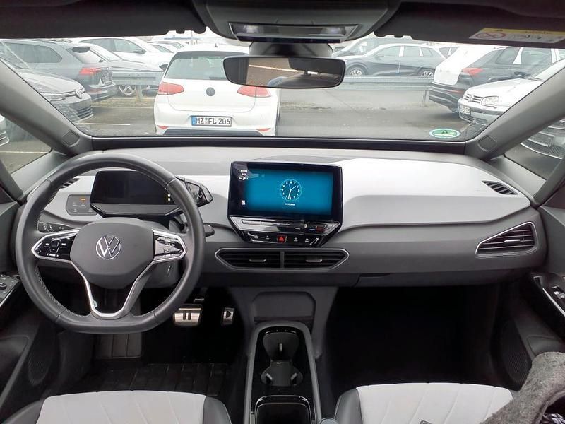 Gebraucht VW ID.3 Pro 150 kW (204 PS) 2022 Weiß Kleinwagen
